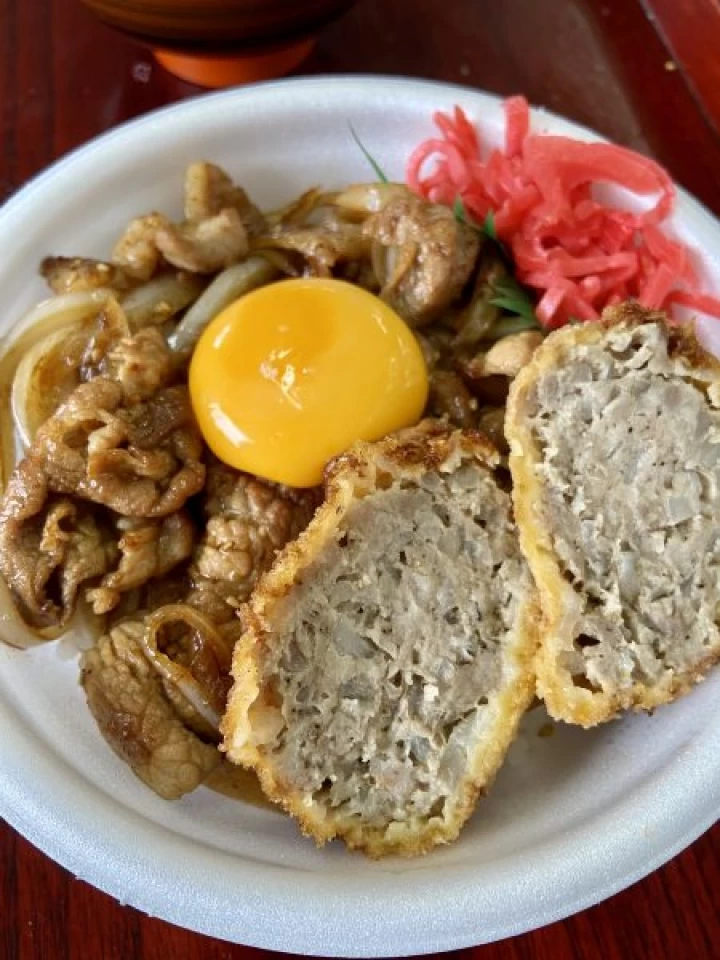 「相盛り丼」はじめました。